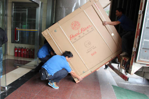 宜秀钢琴贵重工艺品无忧运